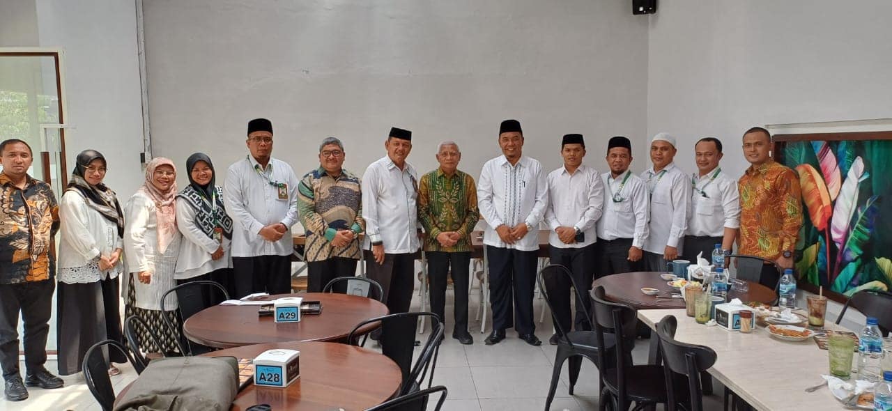 UNIVA MEDAN BERSAMA BUPATI ASAHAN KONKRETISASI TRIDHARMA PERGURUAN TINGGI DAN PROGRAM KKN TEMATIK