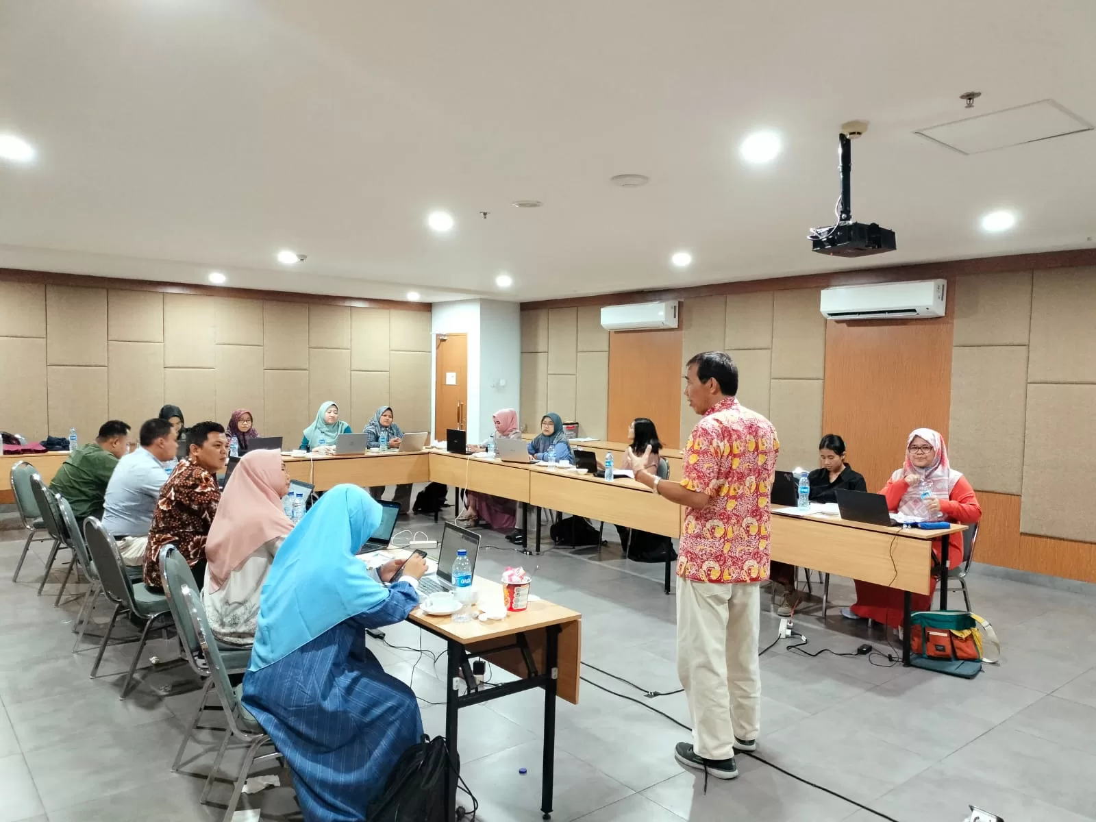 UNIVA MEDAN PERKUAT TRI DHARMA PERGURUAN TINGGI MELALUI PENGEMBANGAN GLOBAL COMPETENCE DOSEN BERSERTIFIKASI