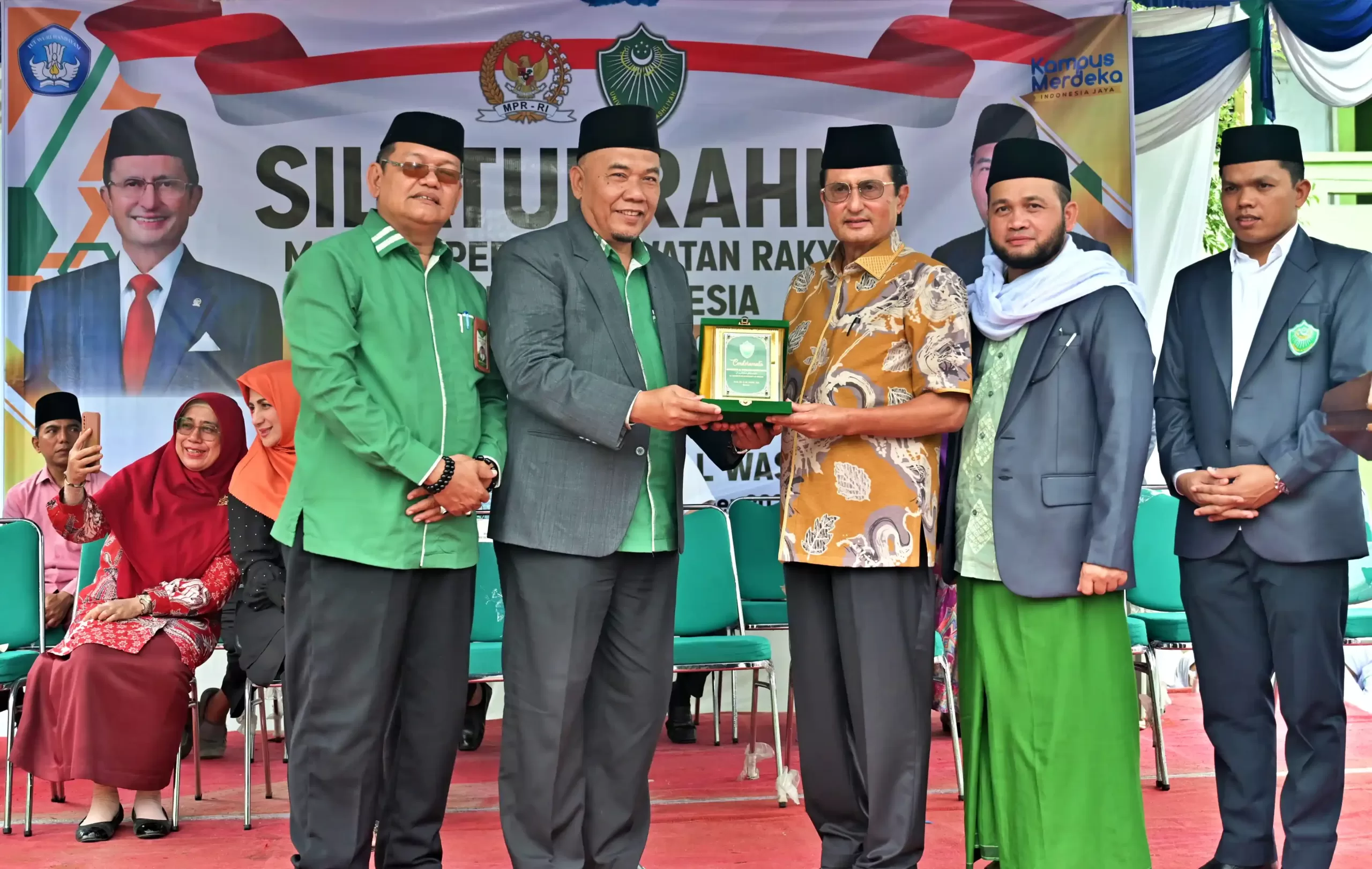 Kunjungan Wakil Ketua MPR RI Prof. Dr.Ir. H. Fadel Muhammad Al Haddar ke Universitas Al Washliyah Medan